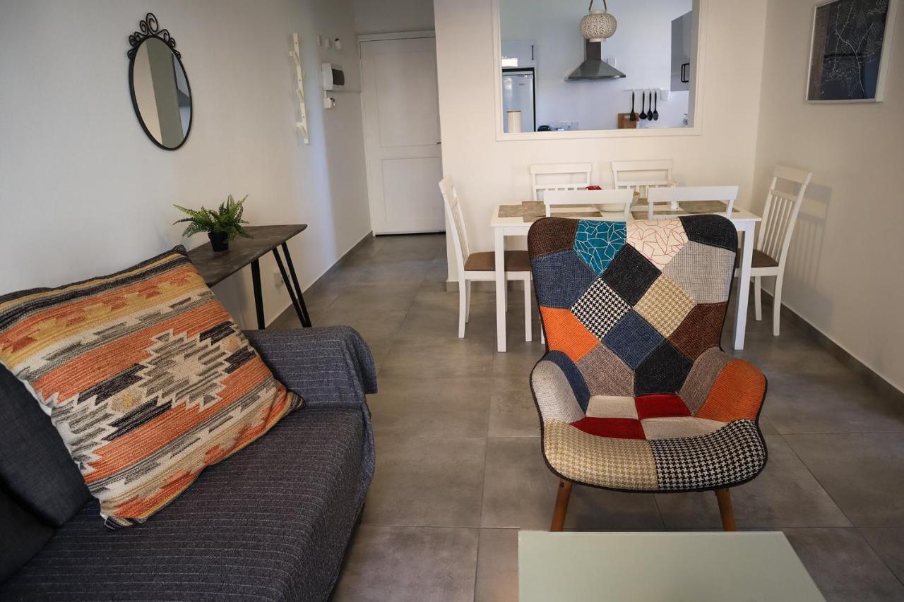 Alex'S Vacation Suite - 100M From The Beach - 6 Guests パ フォス エクステリア 写真