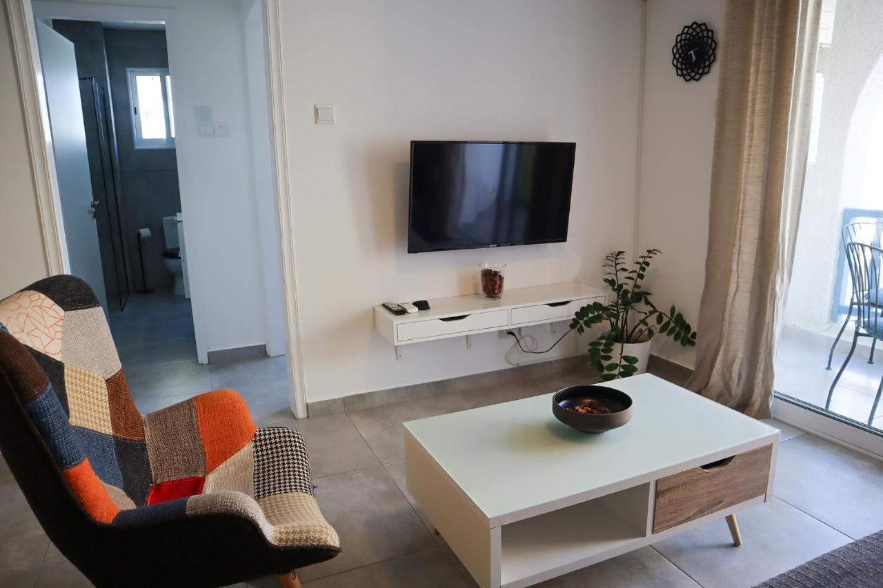 Alex'S Vacation Suite - 100M From The Beach - 6 Guests パ フォス エクステリア 写真