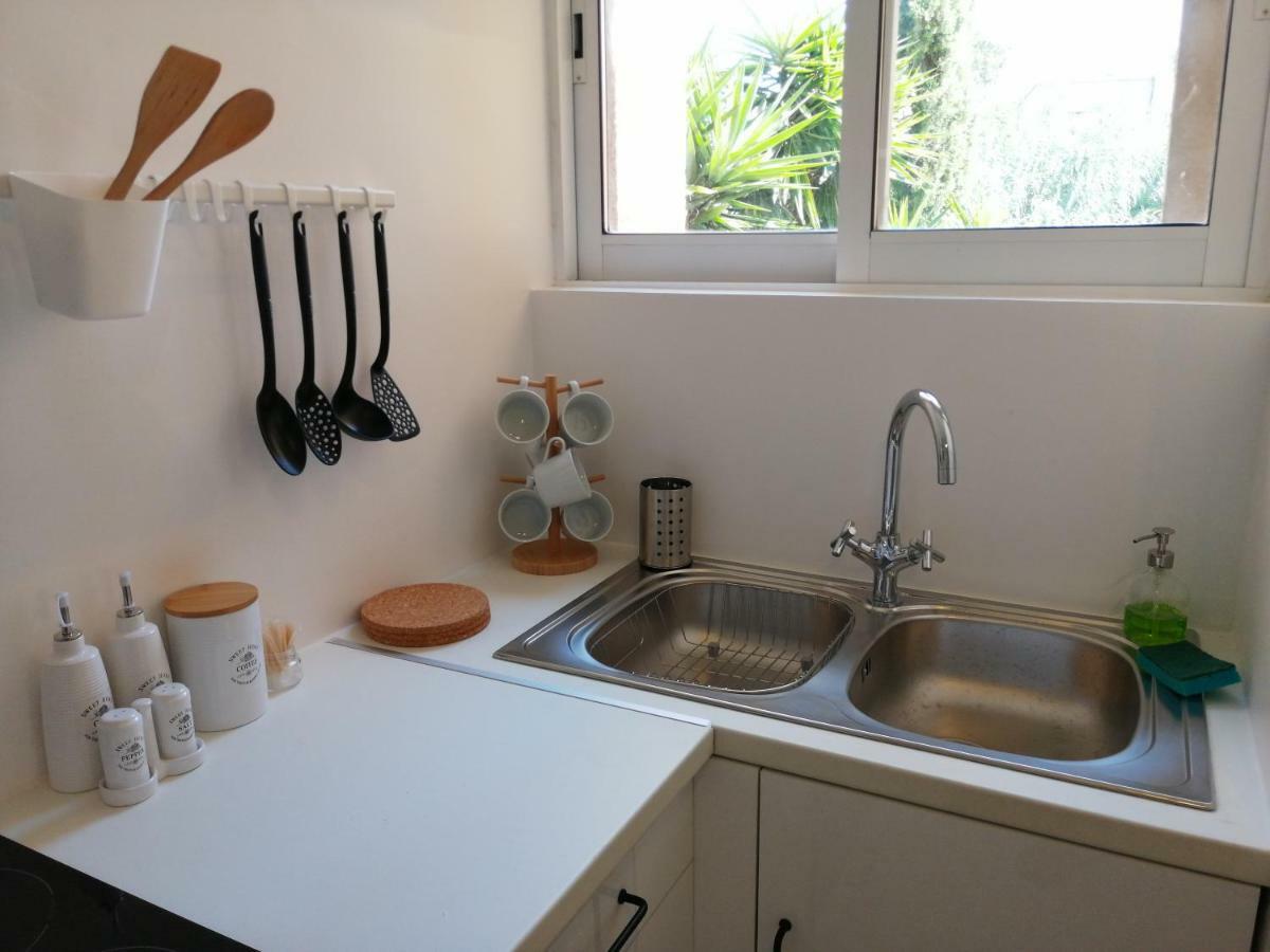 Alex'S Vacation Suite - 100M From The Beach - 6 Guests パ フォス エクステリア 写真
